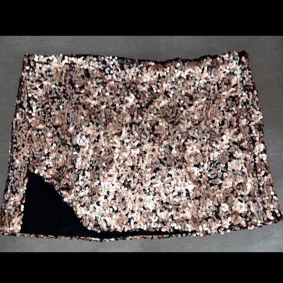 Free People Annalise Sequin Mini in Multi Combo… size 4 new with tags - Picture 4 of 7